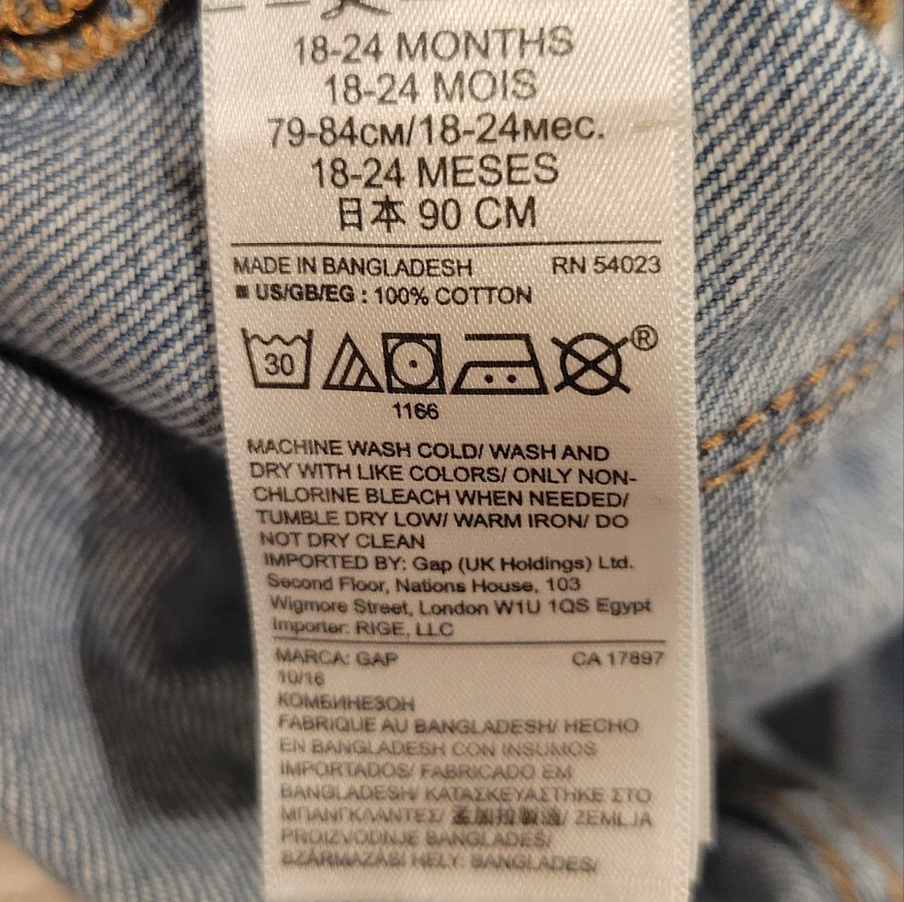 Baby Gap denim shortall w/heart pattern in 18-24 months. Valentine's